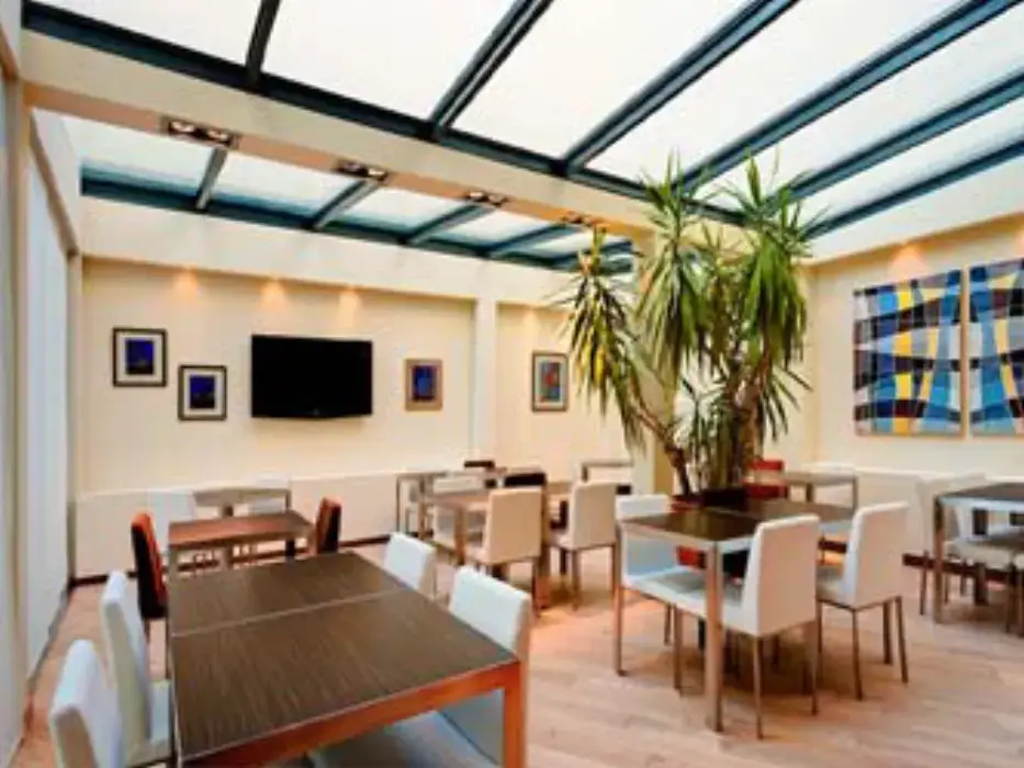 Hotel Clement Ader 5