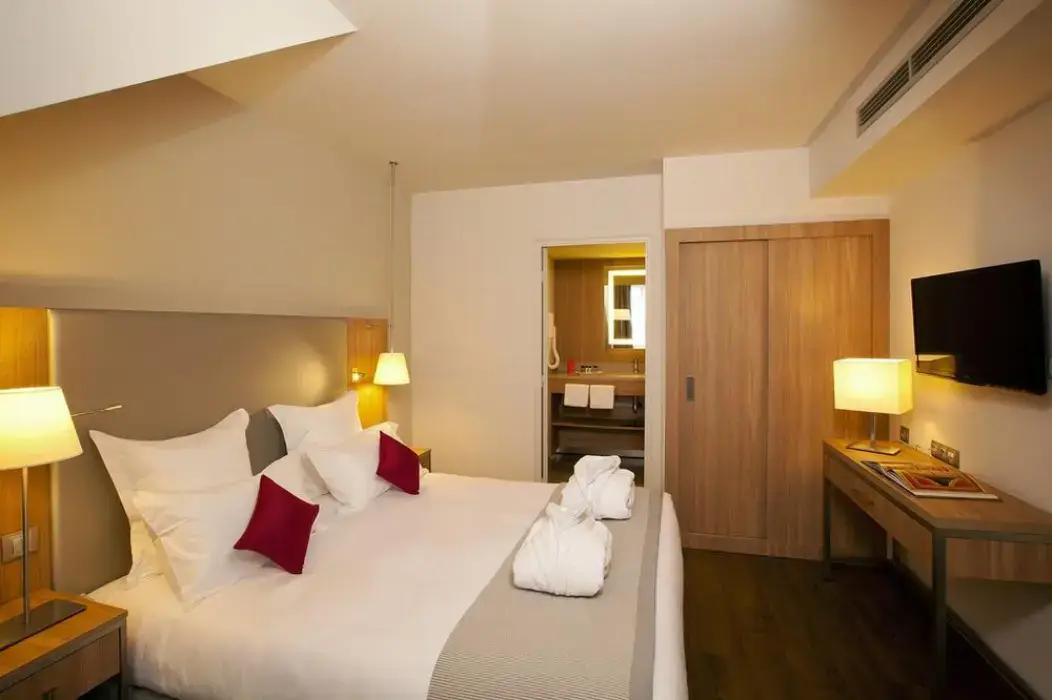 City Residence Paris CDG Airport 9