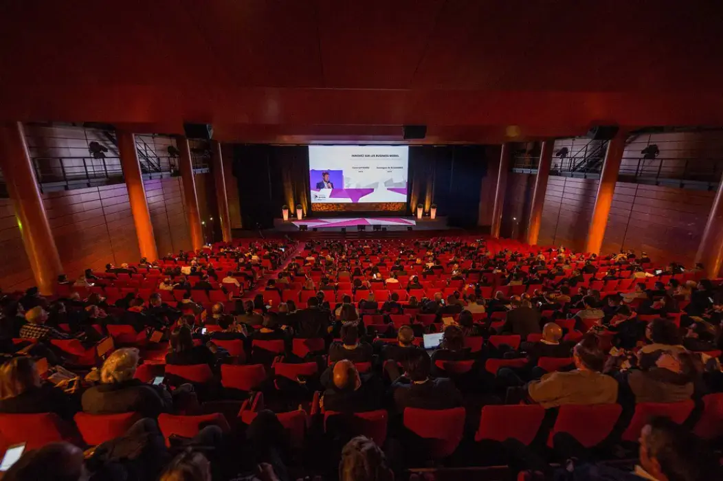 Centre de Congres de Lyon Cite Internationale 6