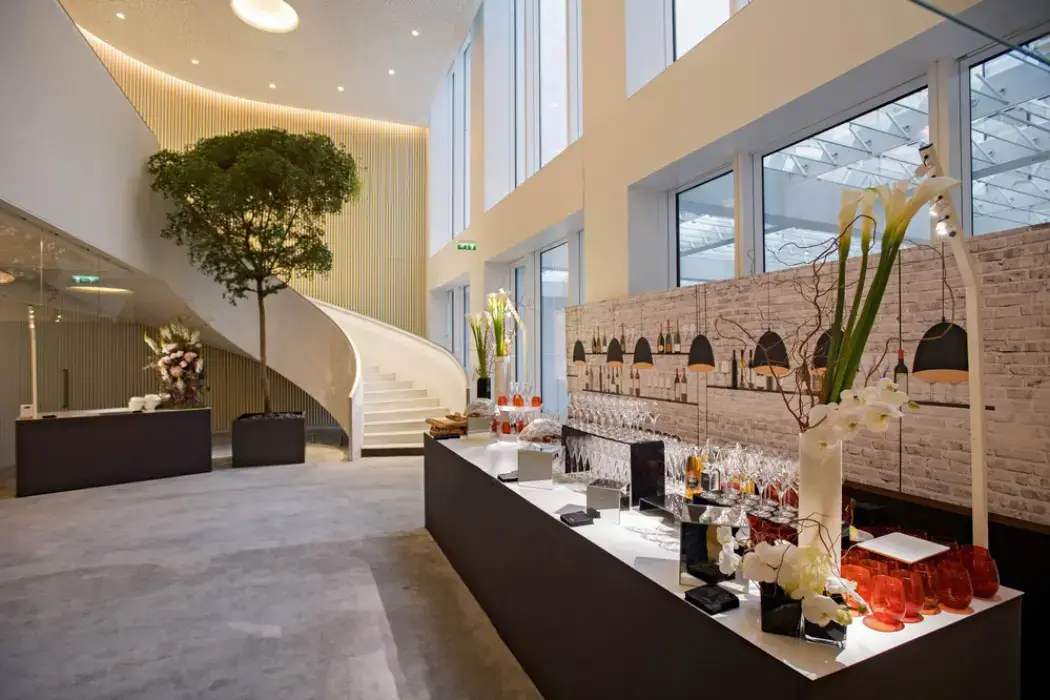 Cloud Business Center 7