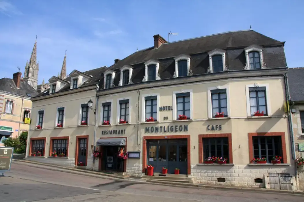 Hôtel Restaurant le Montligeon 8