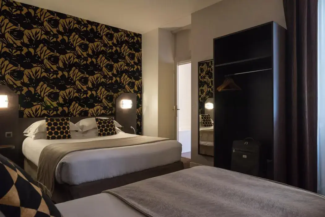 Hôtel Voltaire Opéra 11