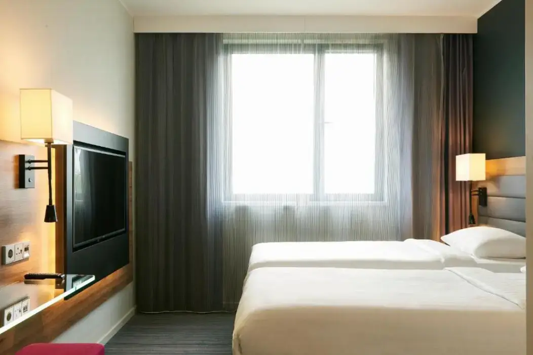 Moxy Paris Charles de Gaulle Airport 7