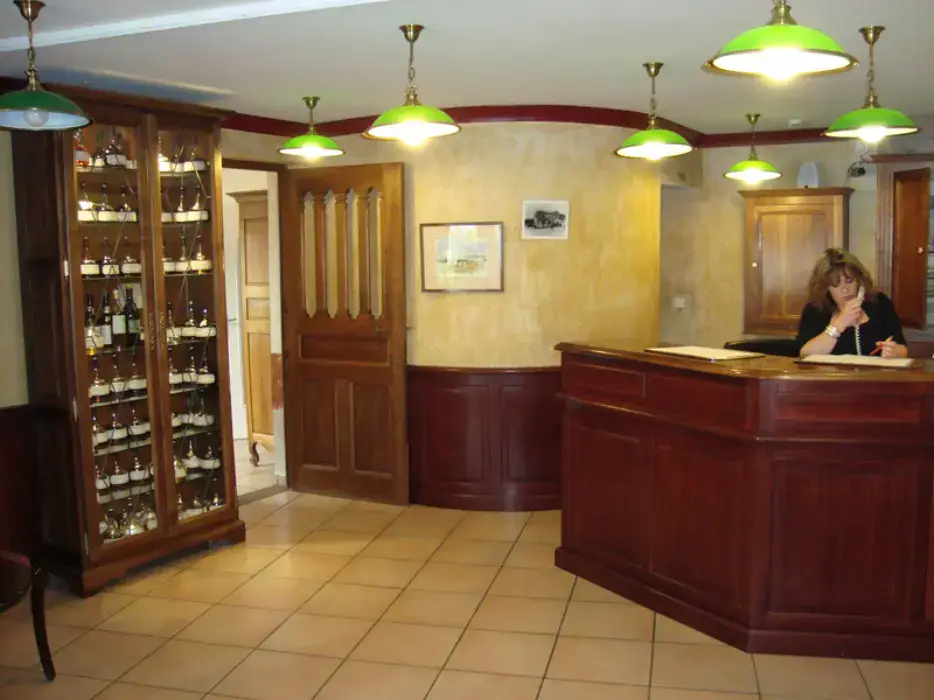 La Martinière 9