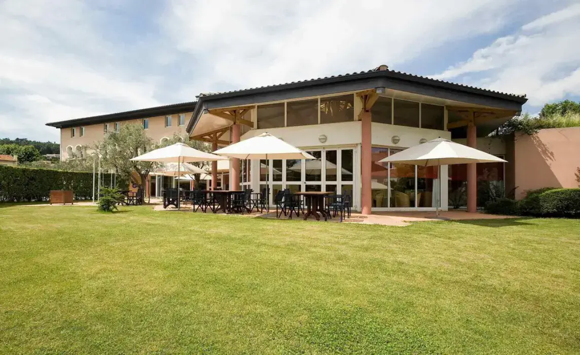 Ibis Aubenas 5