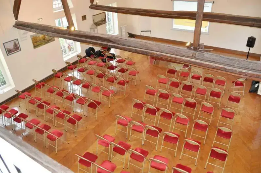 Le Prieuré de Saint Cyr 7
