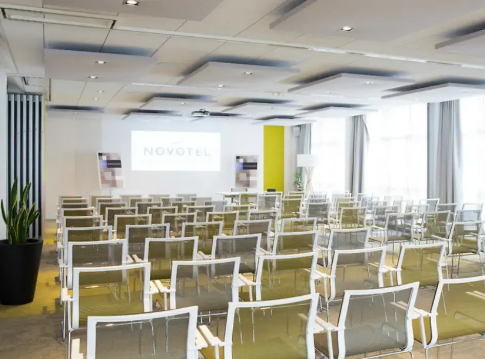 Novotel Bordeaux Lac 11