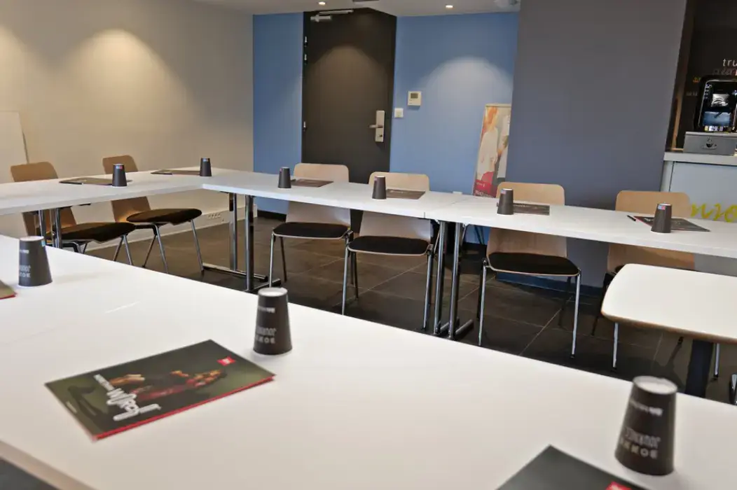 Ibis Moulins Sud 3