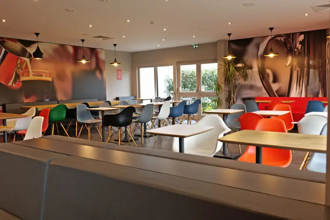 Ibis Moulins Sud 5