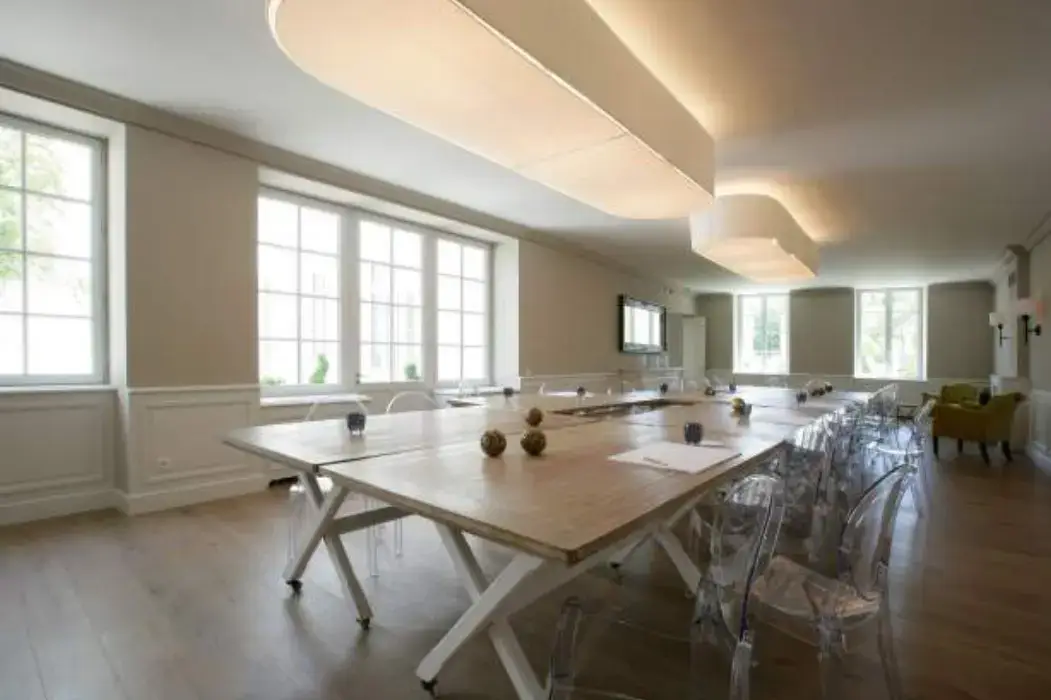 Le Clos Saint-Martin Hôtel & SPA 2