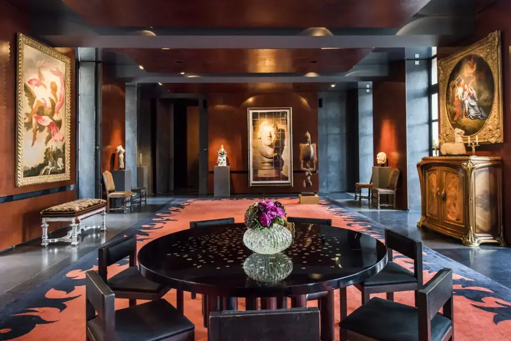 Le 24 place des Vosges