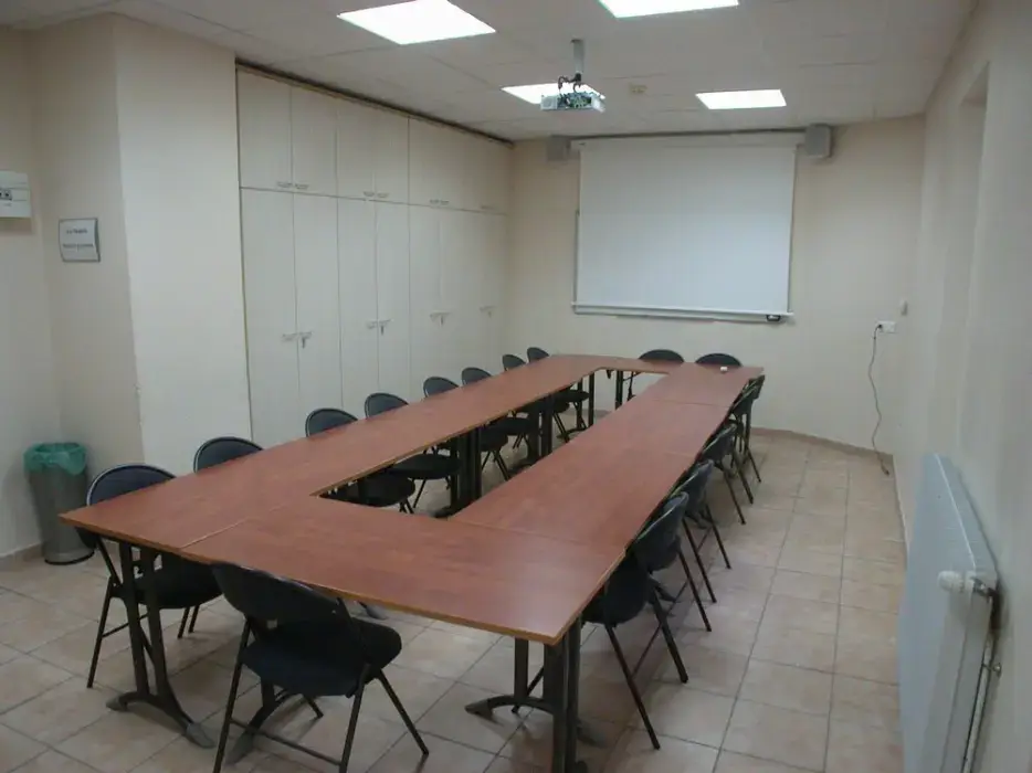Centre le Mistral 5
