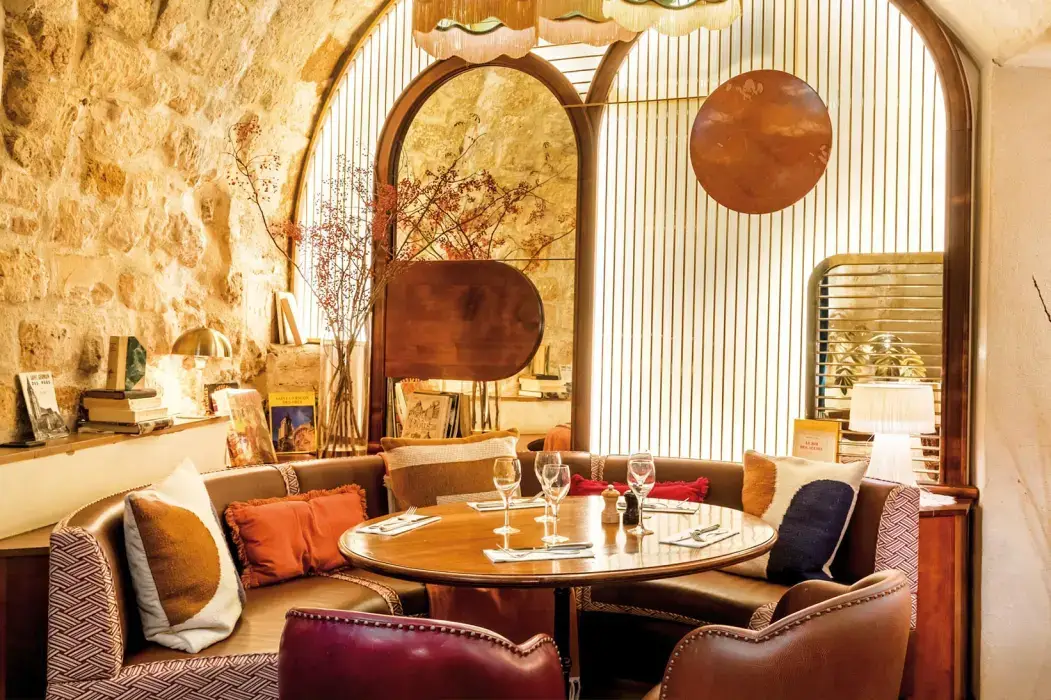 Le Café Louise - Saint Germain des Près 16