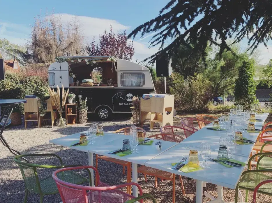 Hôtel Castel Burgond et Le double V restaurant 15