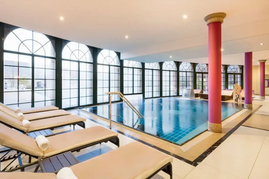 Les Violettes Hôtel Et Spa 2