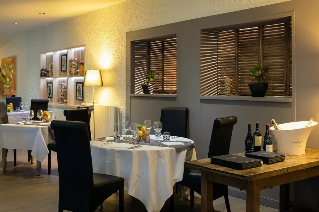 Hôtel Bel'Ô 9