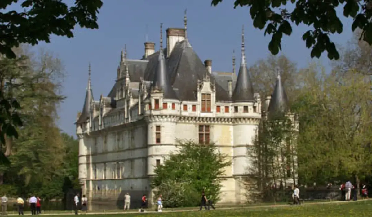 Chateau de Reignac 5