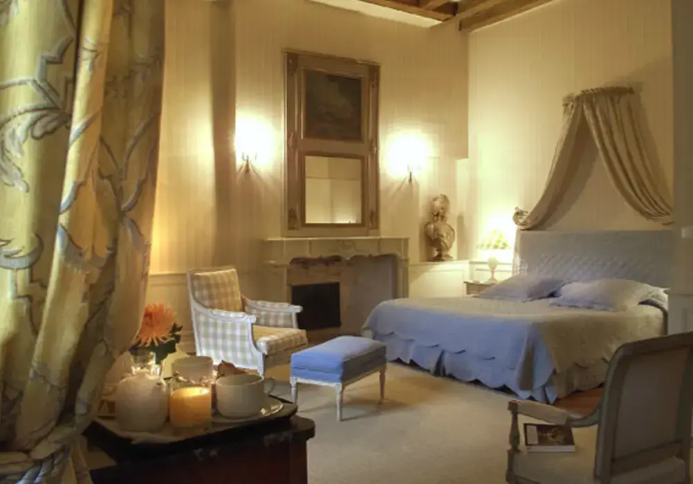 Chateau de Reignac 10