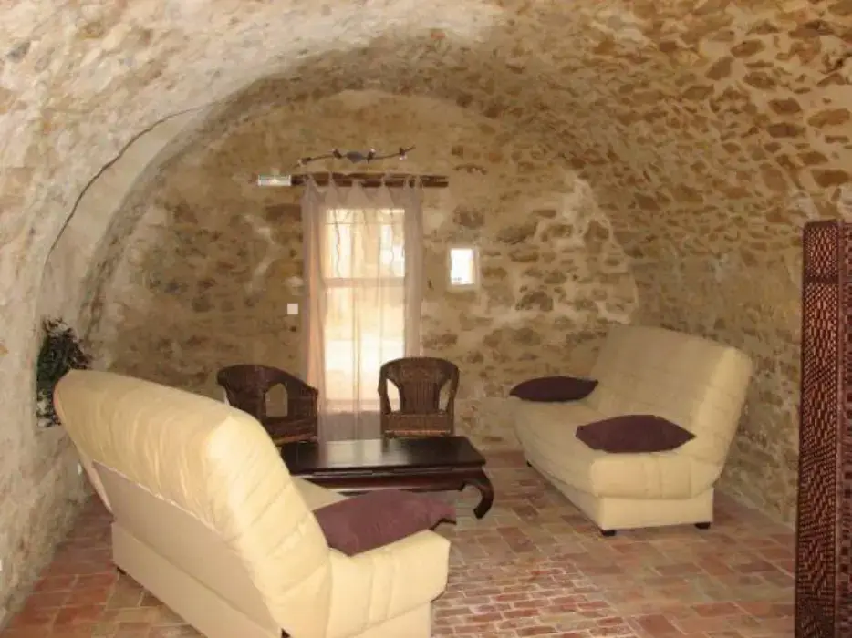 Domaine de Saint Bacchi 10