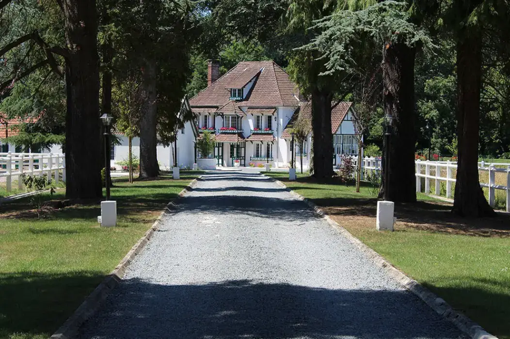 Manoir des Essarts 2