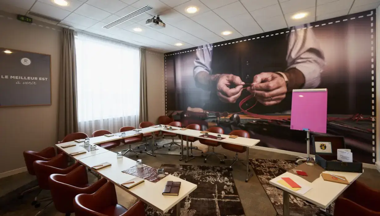 Best Western Plus Paris Saclay 10