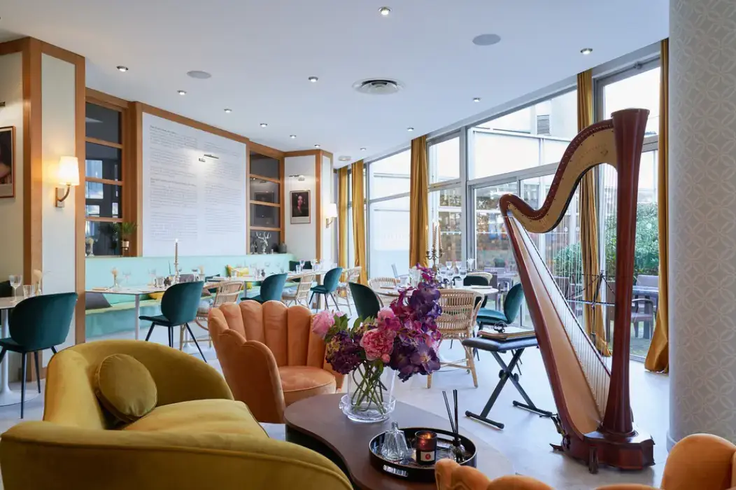 Best Western Plus Paris Saclay 19