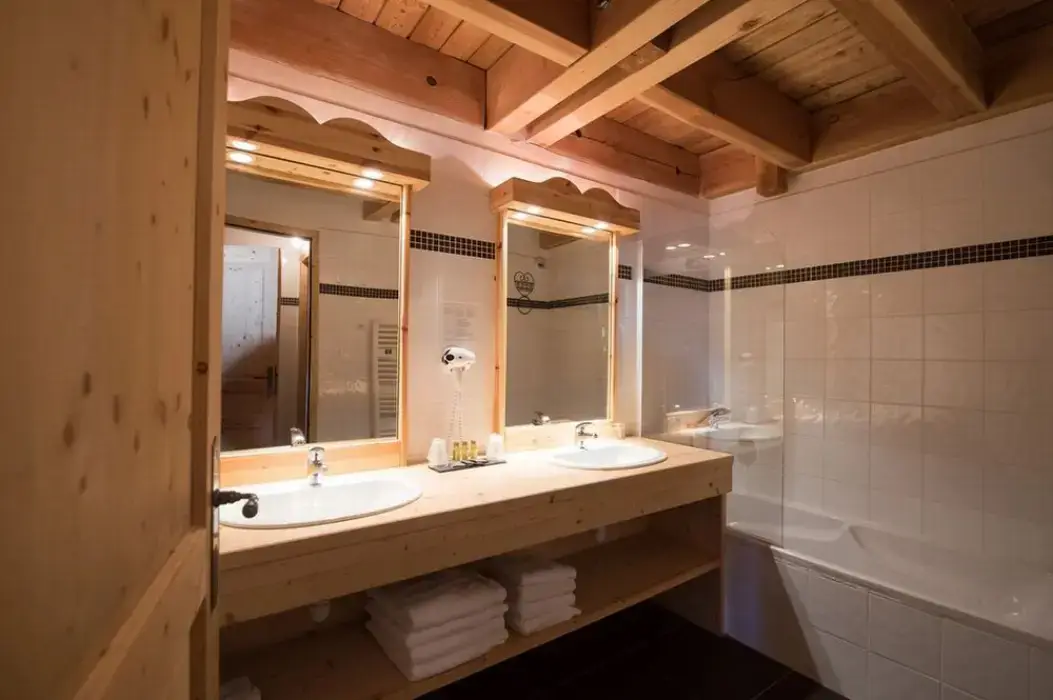 Montana Chalet Hôtel Spa 7