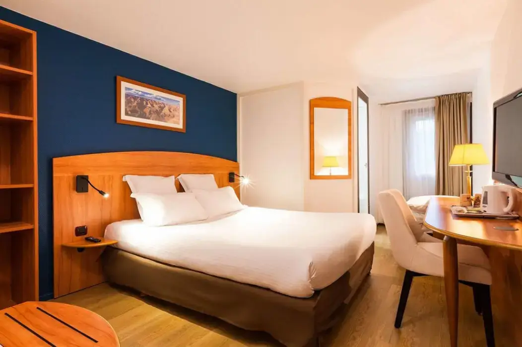 Comfort Hotel Evreux 2