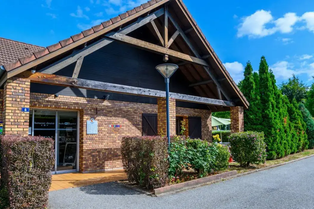 Comfort Hotel Evreux 6