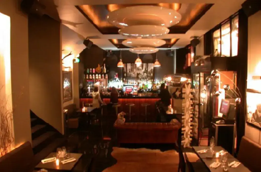 Cafe Joly 3