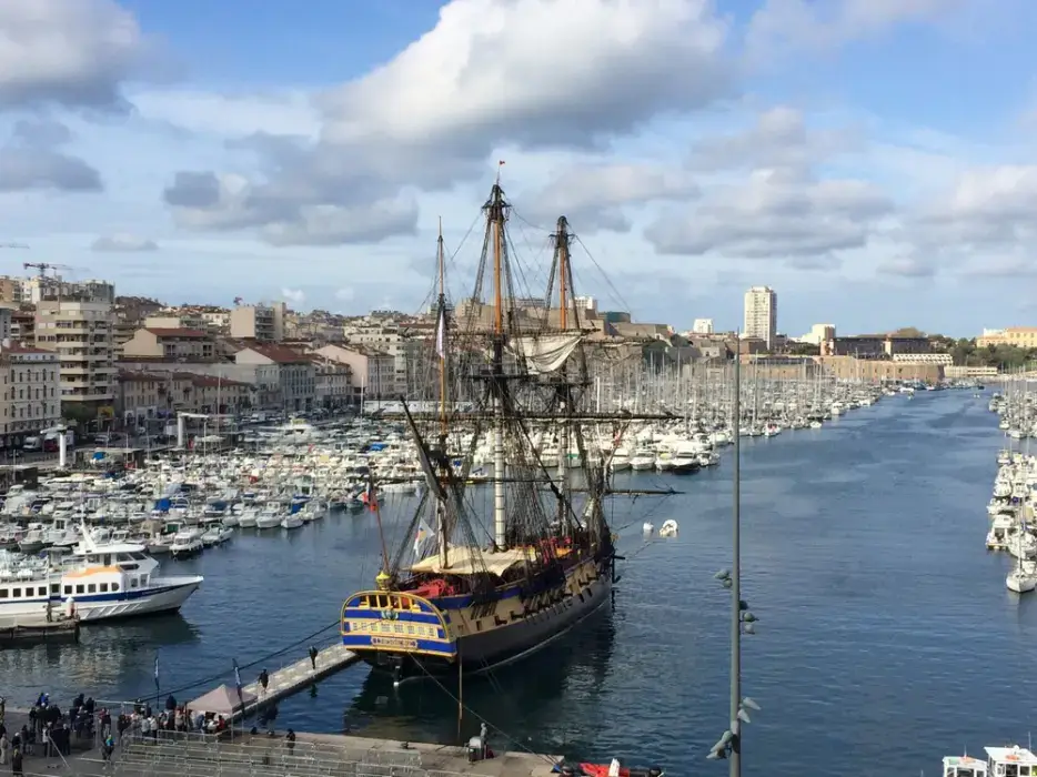 Le Repaire du Vieux Port 2