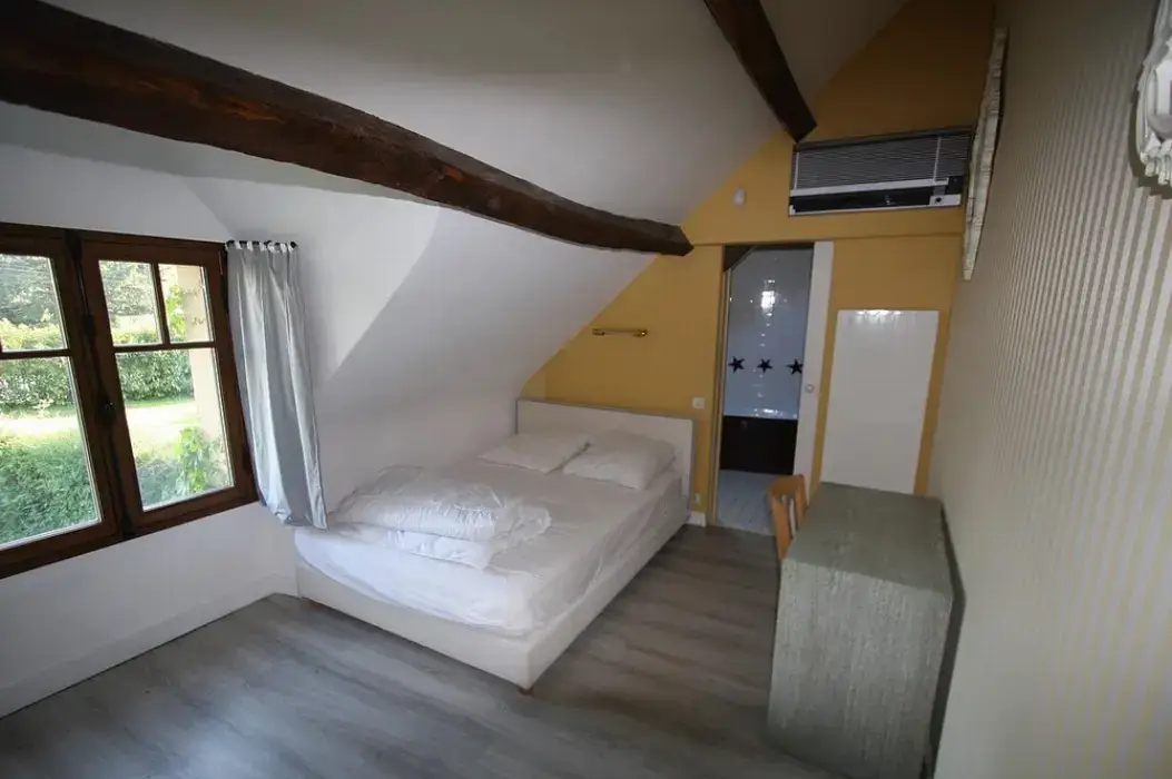 La Grange Evasion 8