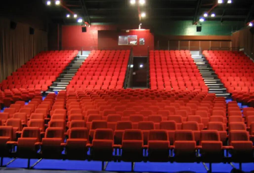 Centre des congrès - Espace L.A.C. 3