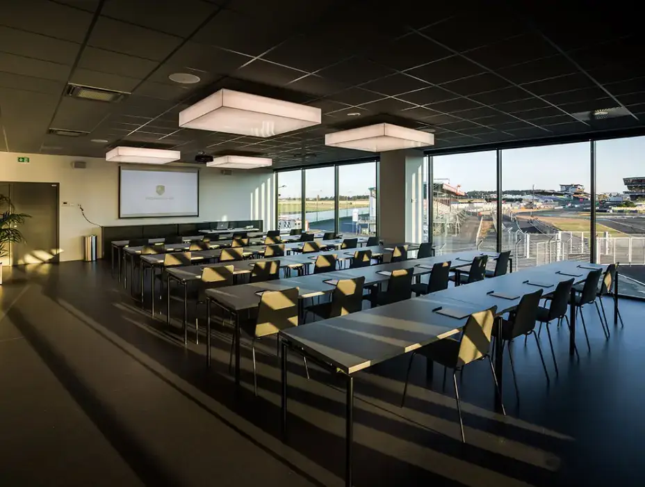 Porsche Experience Center 2