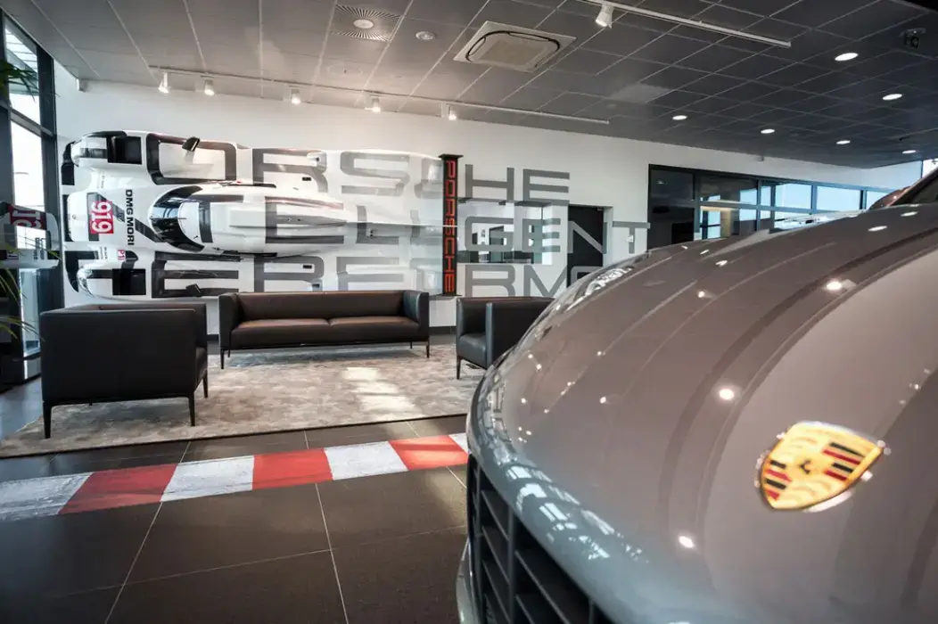 Porsche Experience Center 7