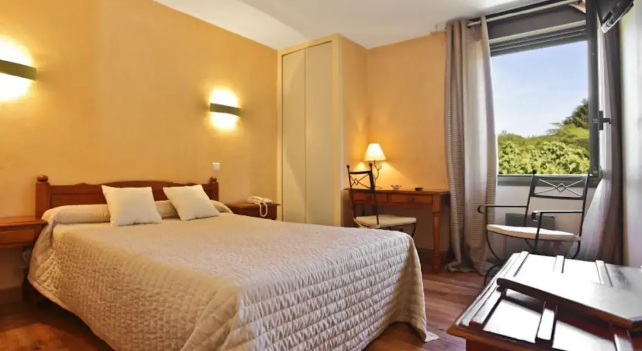 Hotel des Roches 5