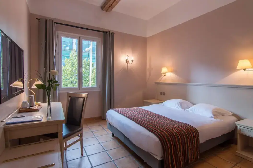 Hôtel Artea Aix Centre 5