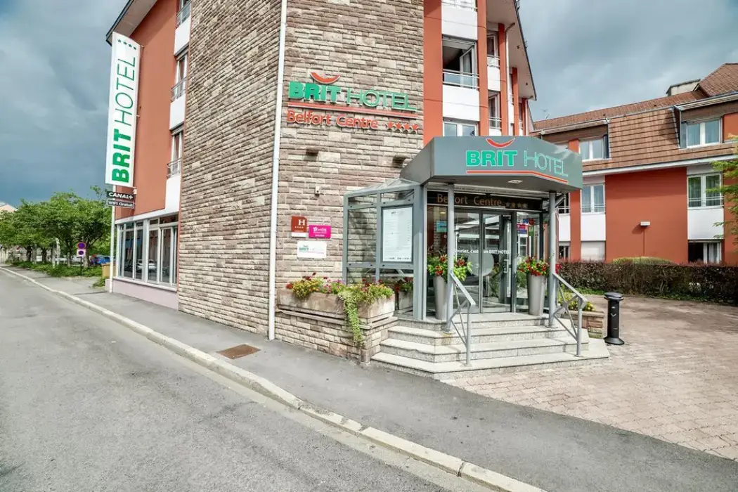 Brit Hotel Belfort Centre Le Boréal 7