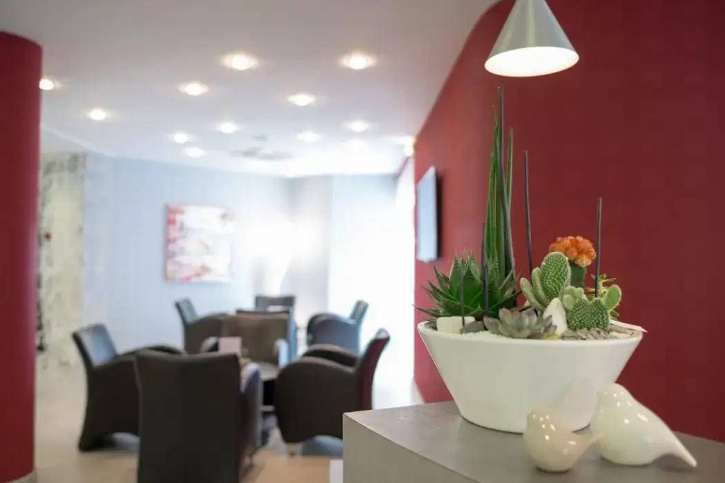 Brit Hotel Belfort Centre Le Boréal 8