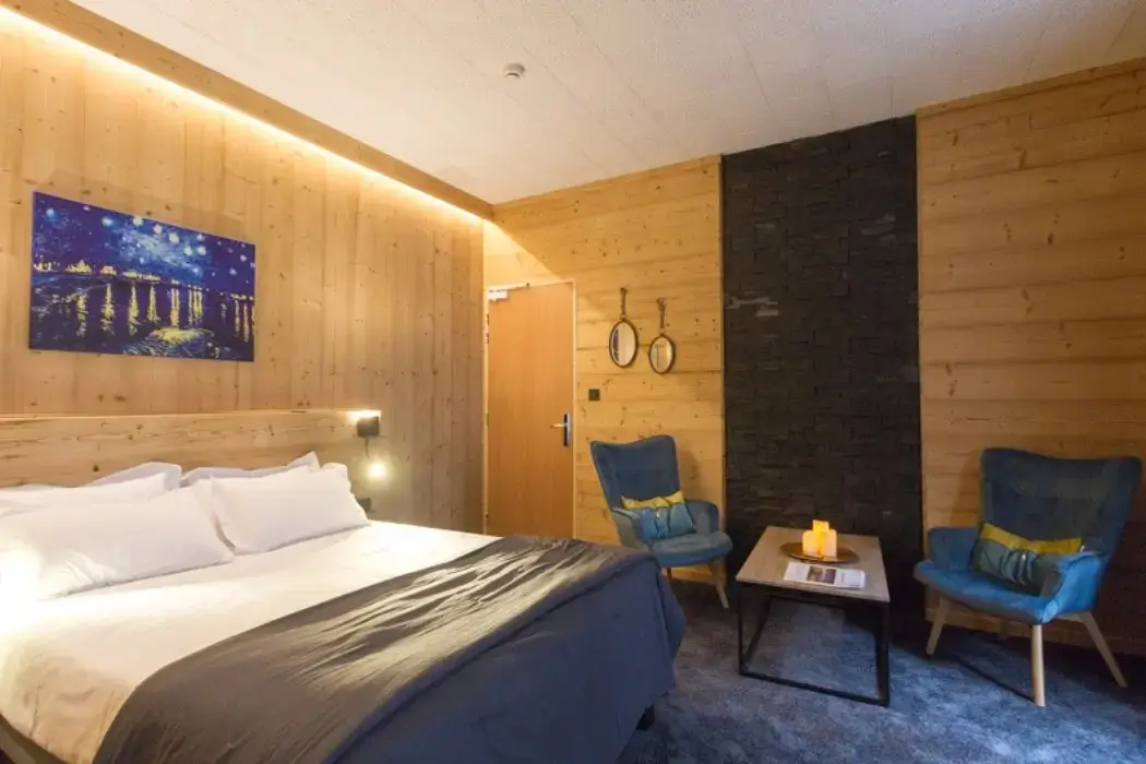 Hôtel Asterides Sacca 5