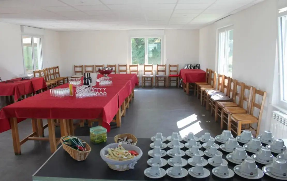 Hôtel Restaurant Eolienne 3