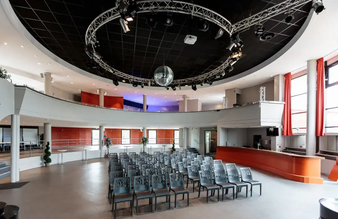 Le Studio 120 5