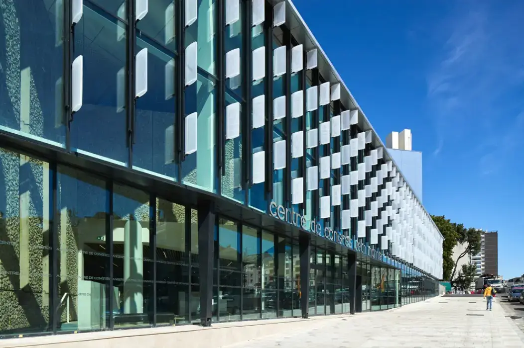 Centre de Congrès Jean Monnier 5
