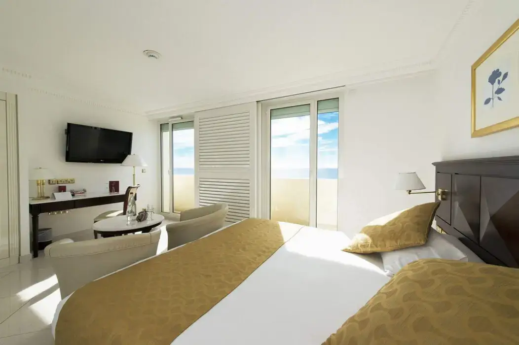 Hôtel West End 5
