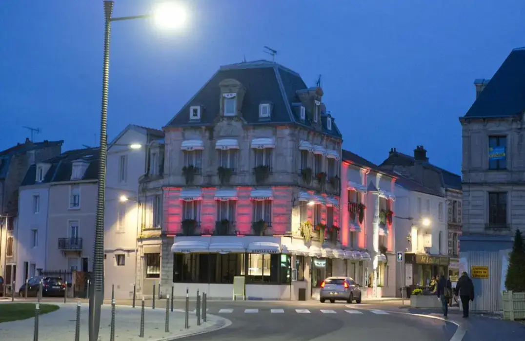Hôtel Restaurant Les Remparts