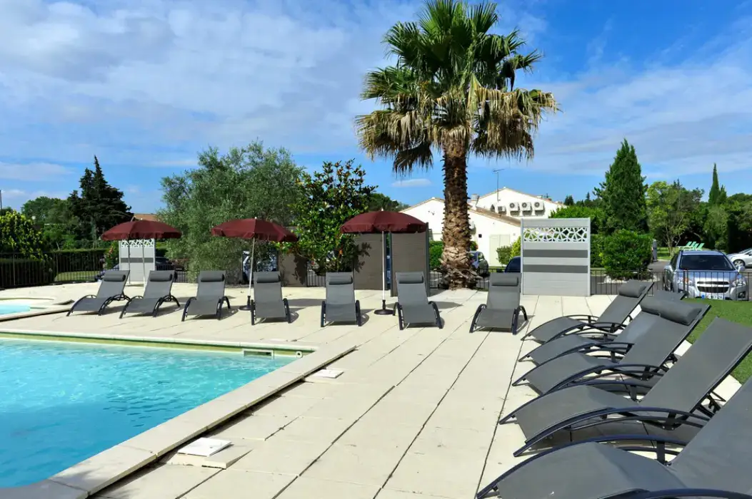 Brit Hôtel Avignon Sud, Le Calendal 15