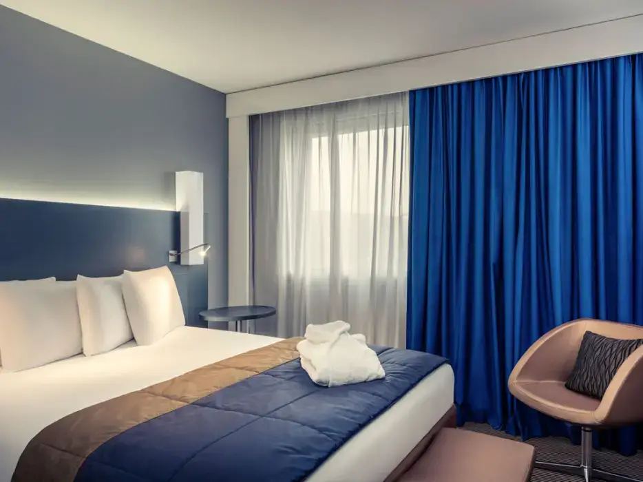 Mercure Massy Gare Tgv 7
