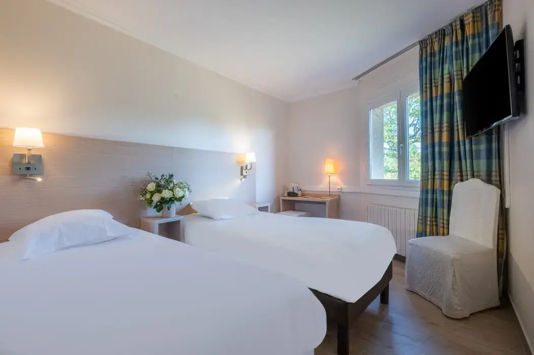 Hotel Causse Comtal 4