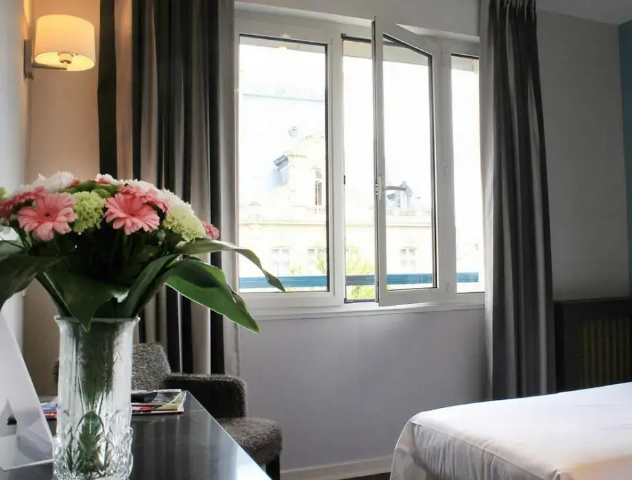 Le Victoria Hôtel Restaurant Rennes 5