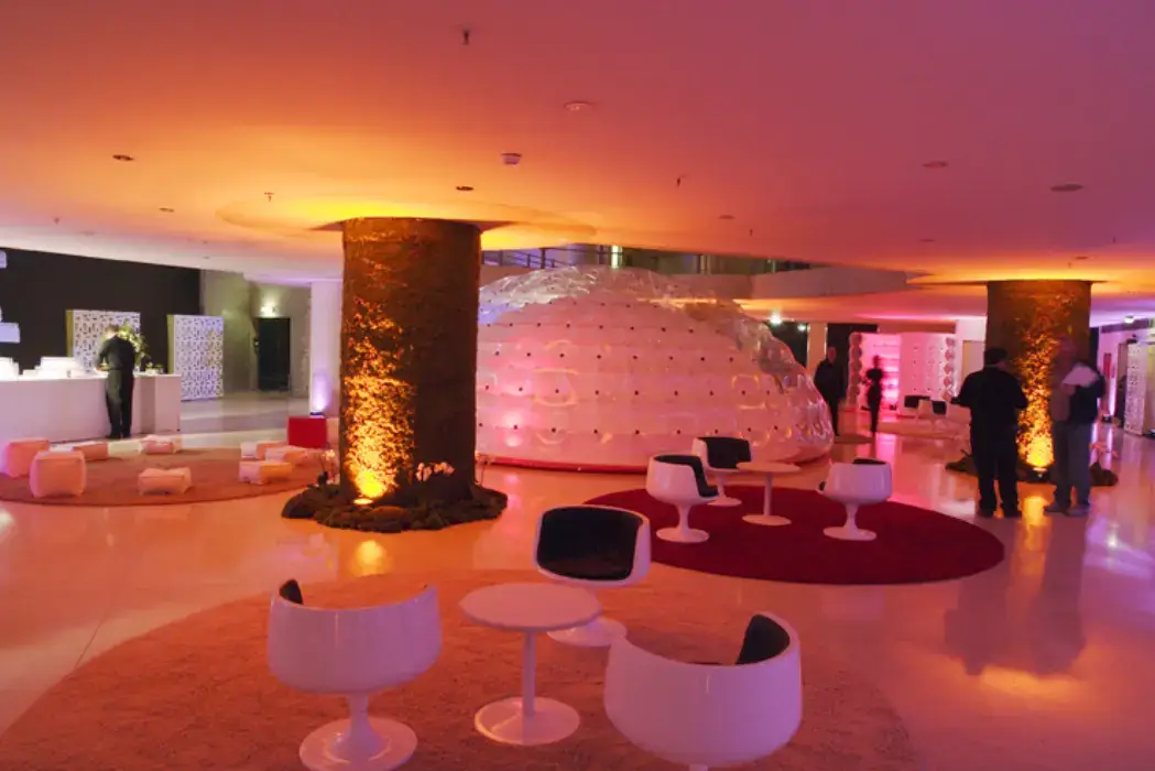 Carrousel du Louvre 6